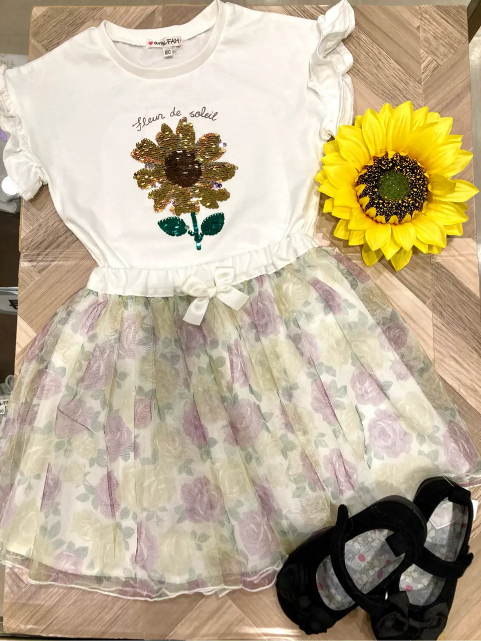 ANY 杉原 コーディネート画像