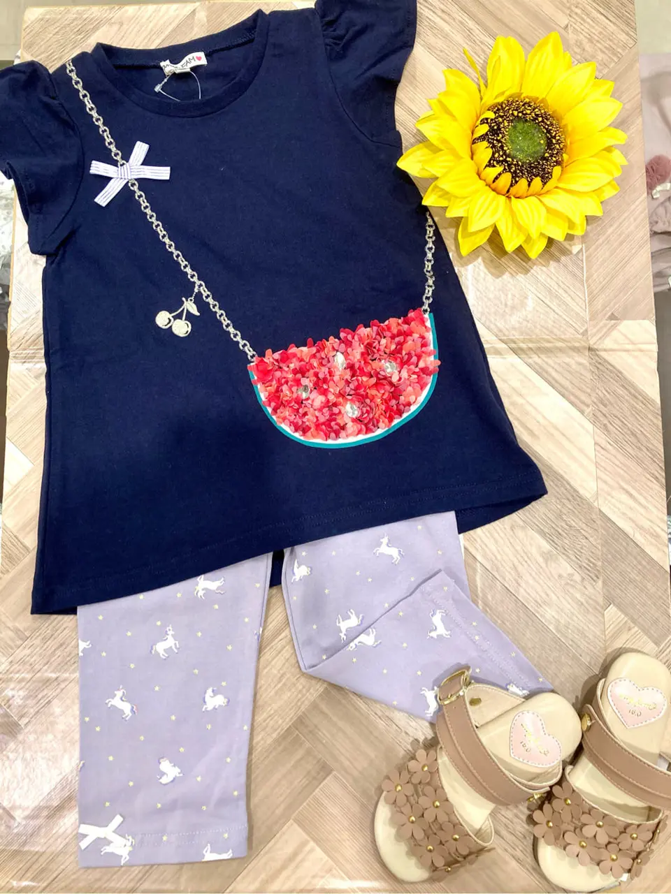 ANY 杉原 コーディネート画像