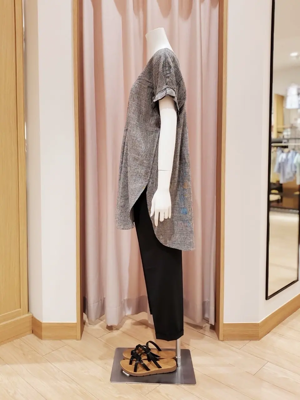 ANY 岩田 コーディネート画像