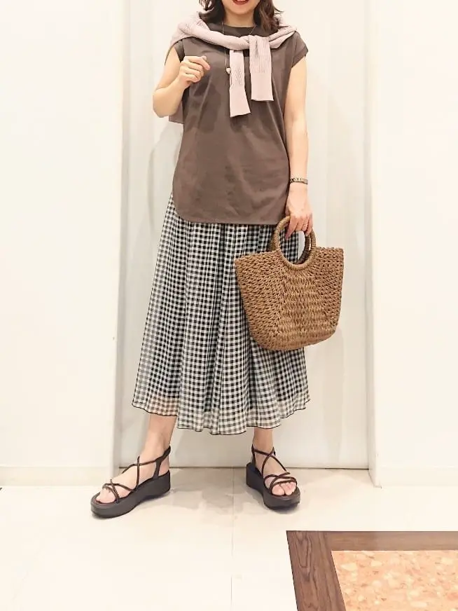 ANY 横田 コーディネート画像