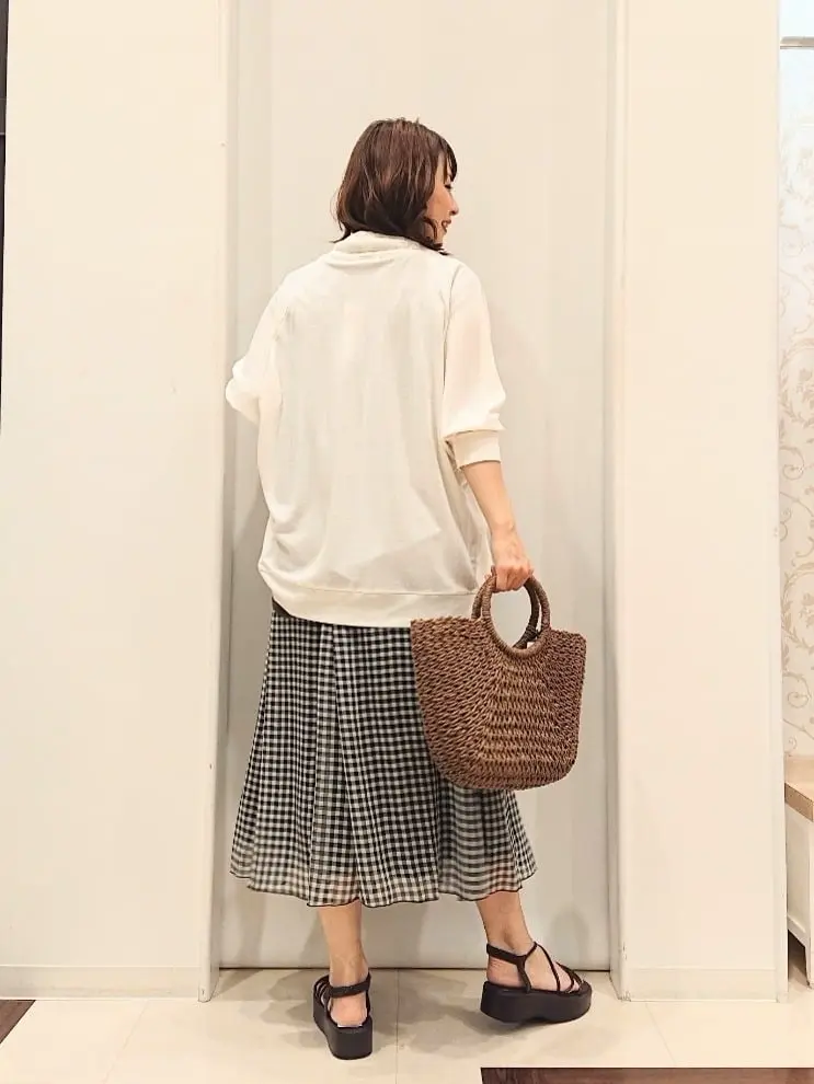 ANY 横田 コーディネート画像