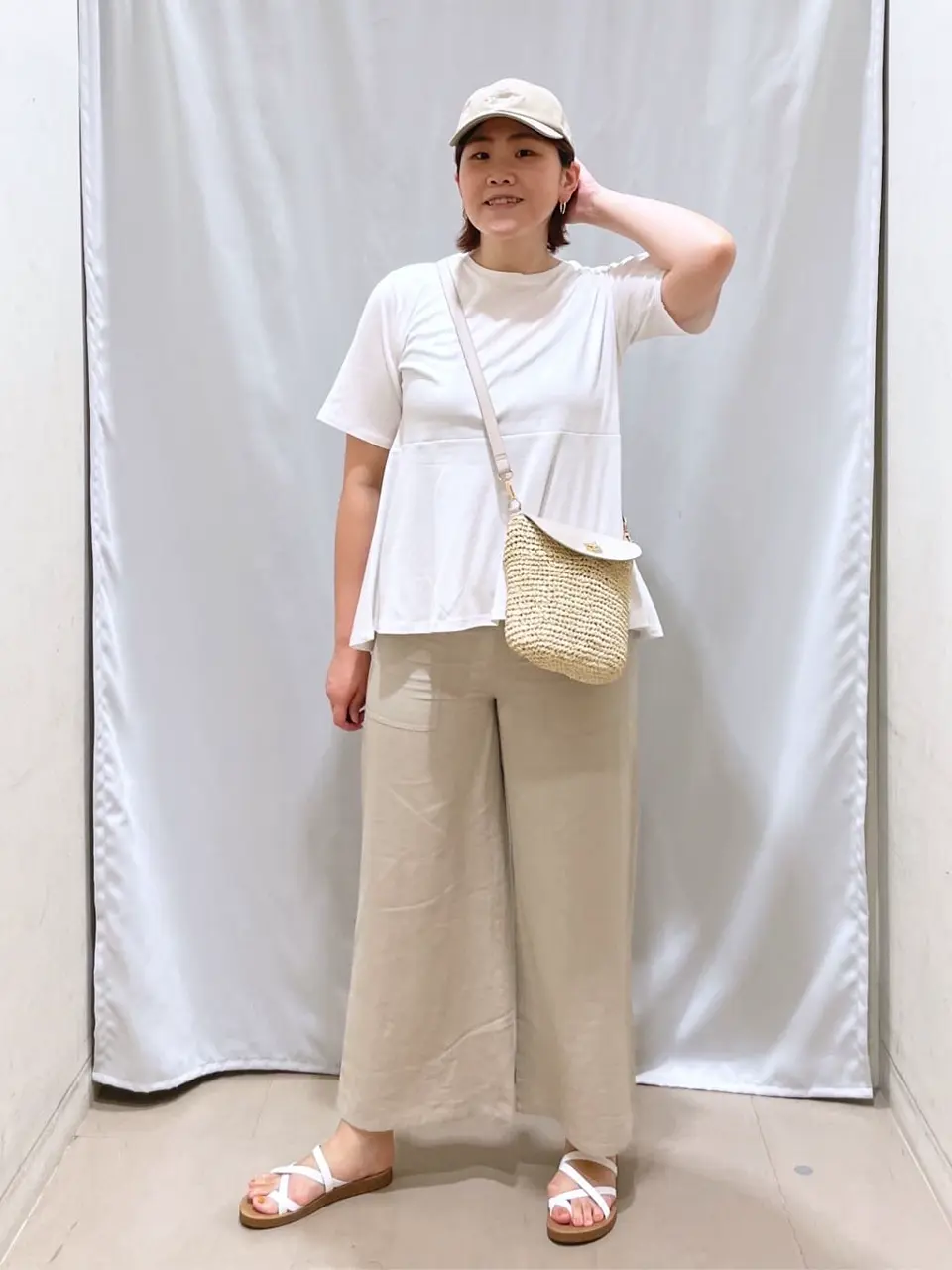 ANY 林 コーディネート画像