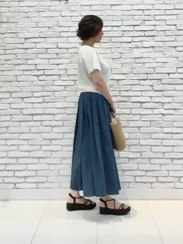 ANY スタッフ コーディネート画像