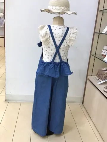 ANY 林 コーディネート画像