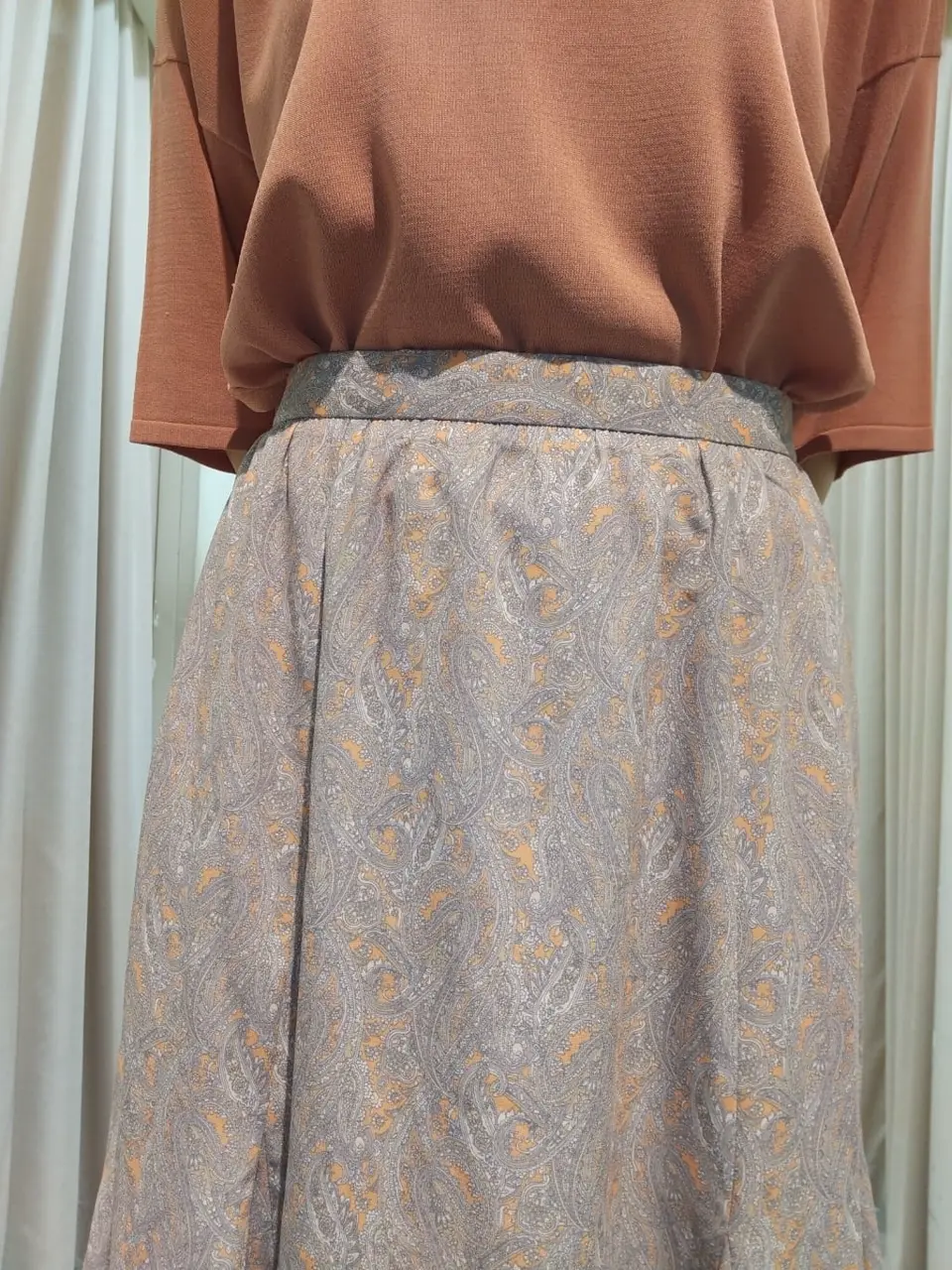 ANY 榎本 コーディネート画像