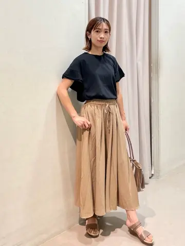 ANY 濱野 コーディネート画像