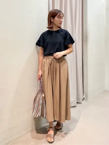 ANY 濱野 コーディネート画像