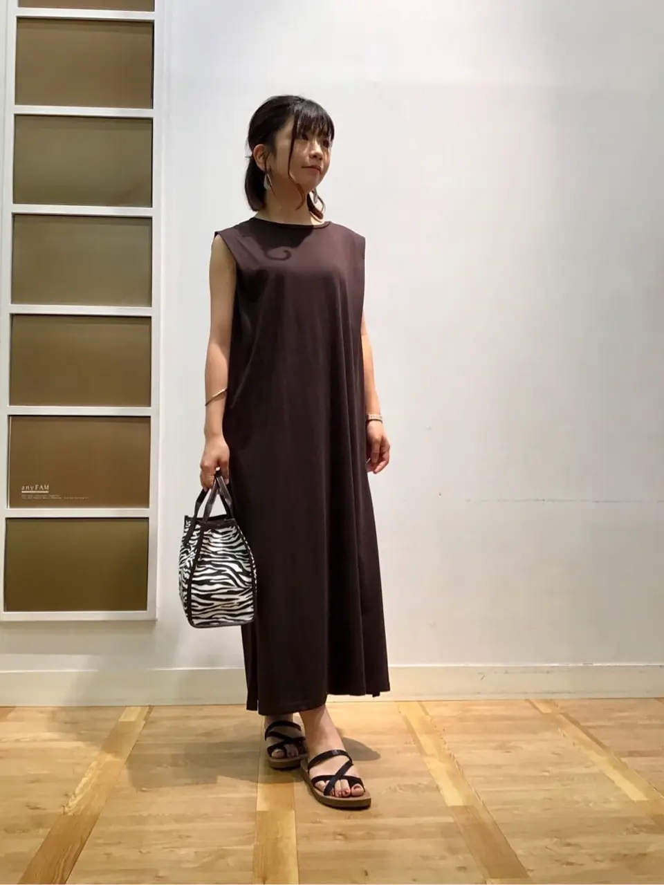 ANY 津野 コーディネート画像