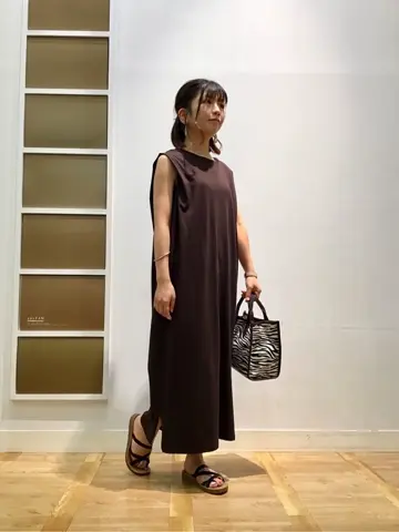 ANY 津野 コーディネート画像