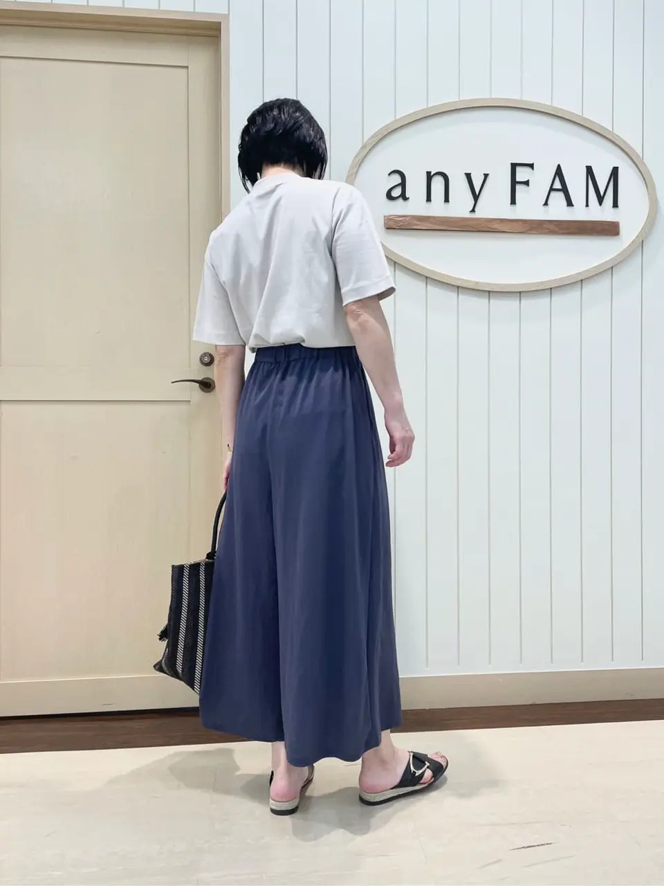 ANY 藤村 コーディネート画像