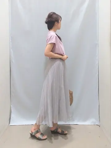 ANY 榎本 コーディネート画像