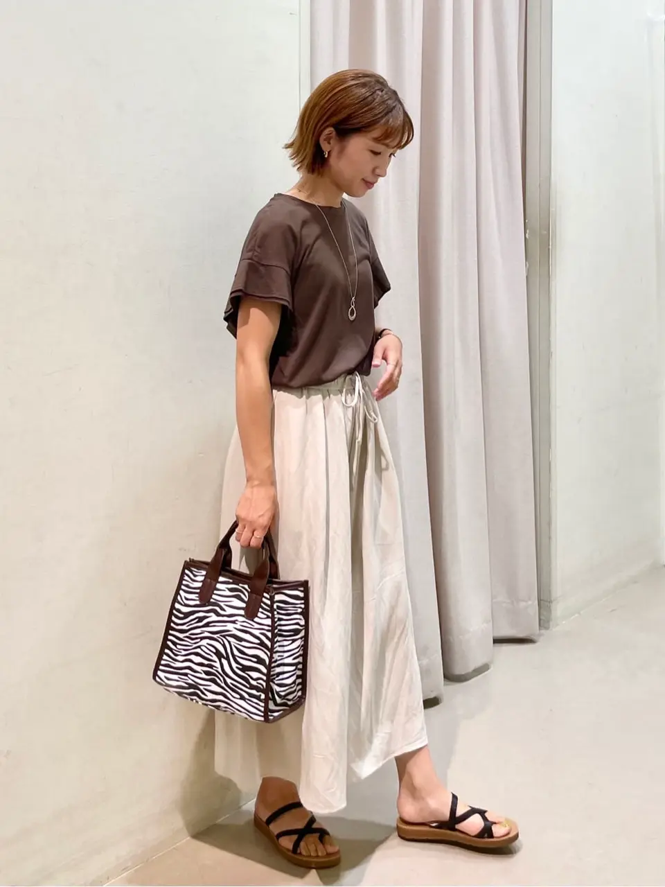 ANY 濱野 コーディネート画像