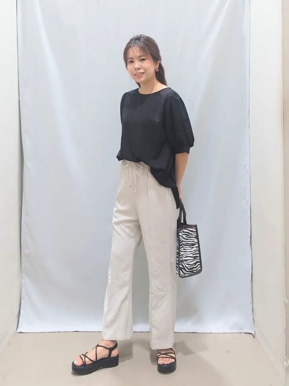 ANY 榎本 コーディネート画像