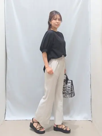 ANY 榎本 コーディネート画像