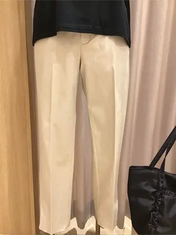 ANY 浅岡 コーディネート画像