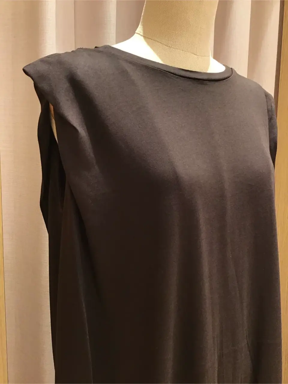 ANY 浅岡 コーディネート画像