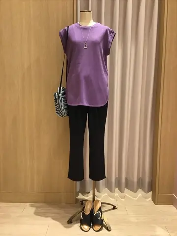 ANY 浅岡 コーディネート画像