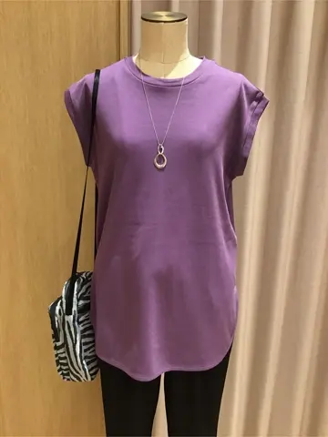 ANY 浅岡 コーディネート画像