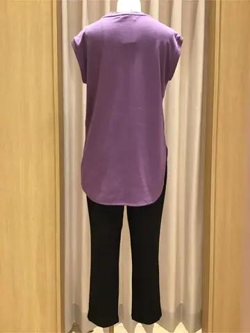 ANY 浅岡 コーディネート画像