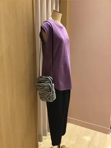 ANY 浅岡 コーディネート画像