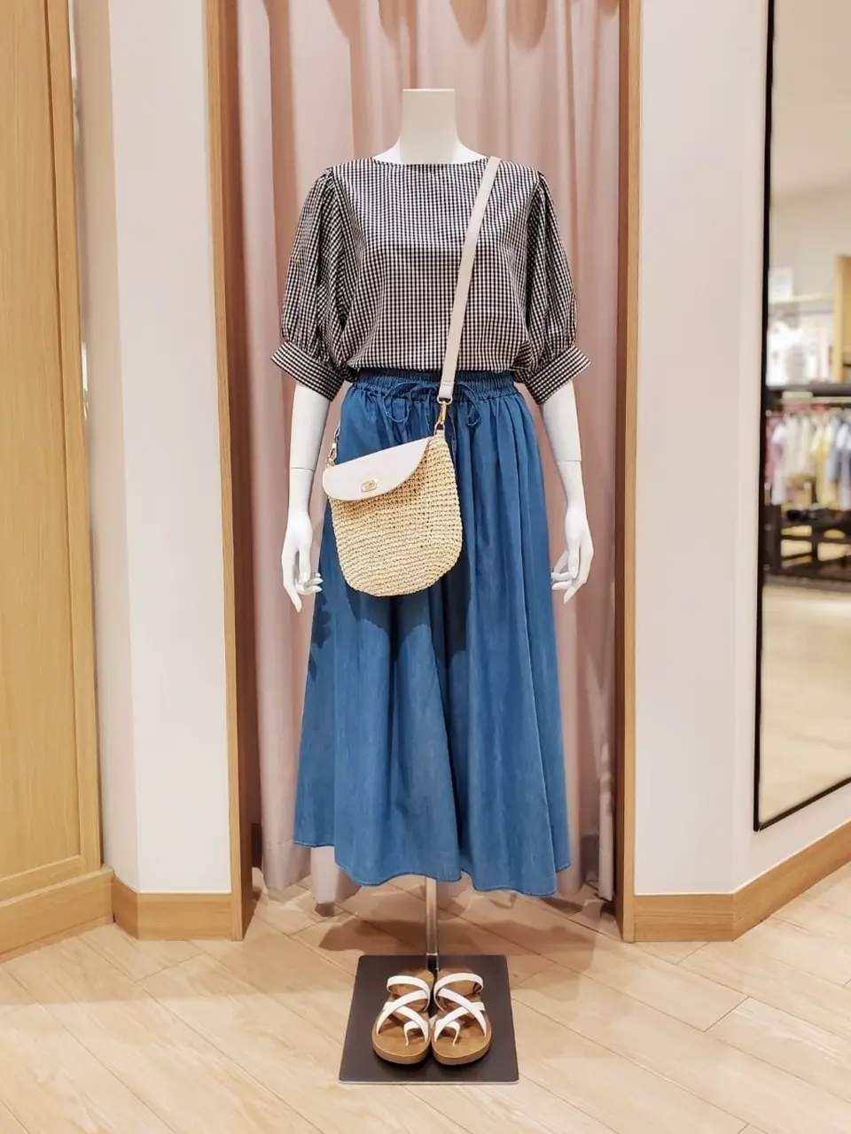  岩田 コーディネート画像