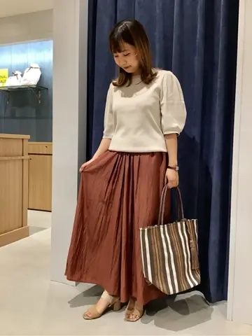 ANY 吉田 コーディネート画像