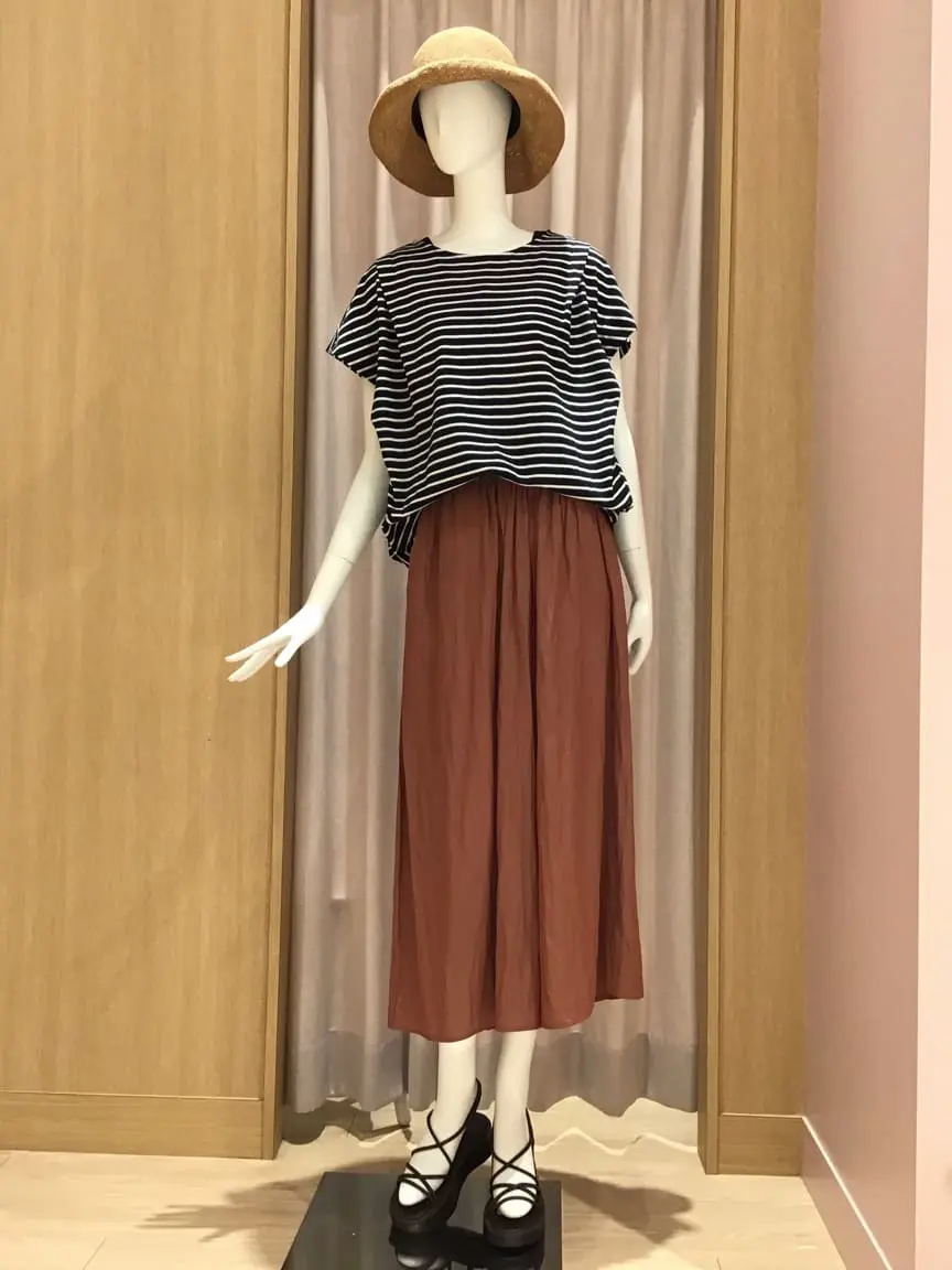  本吉 コーディネート画像