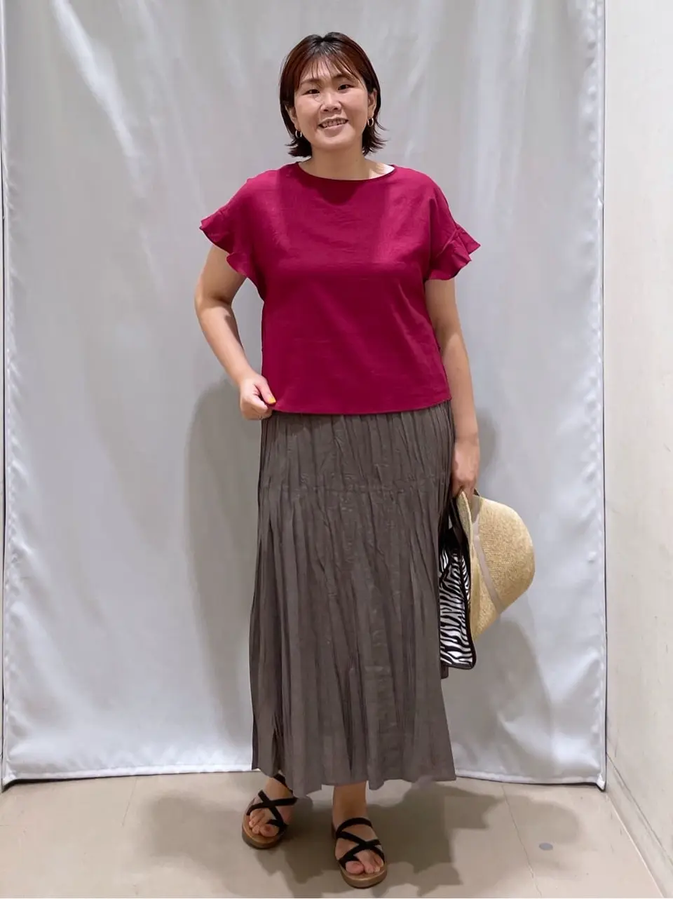 ANY 林 コーディネート画像