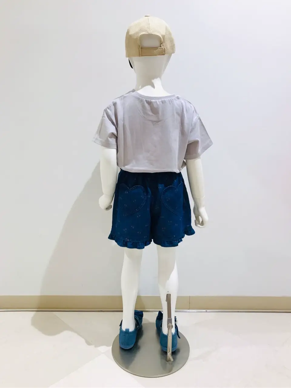 ANY 田口 コーディネート画像