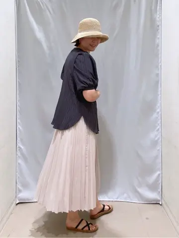 ANY 林 コーディネート画像