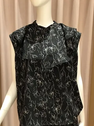 ANY 本吉 コーディネート画像