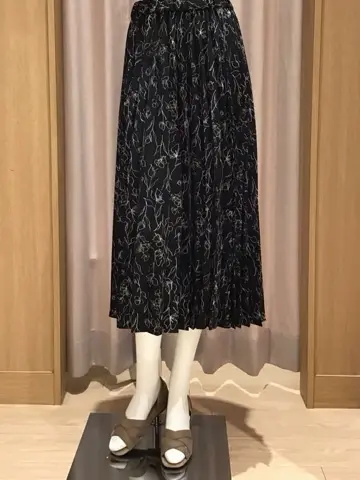 ANY 本吉 コーディネート画像