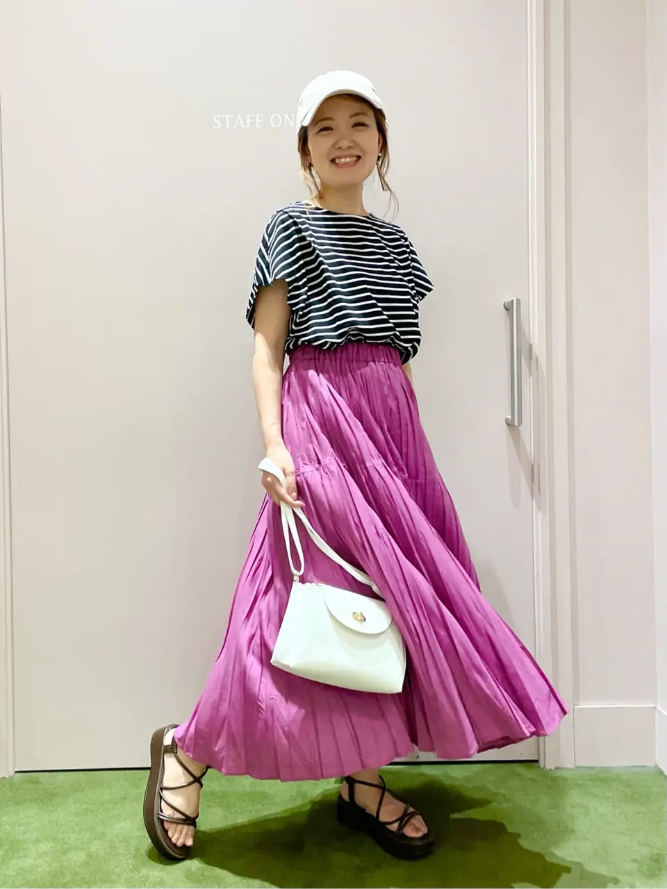 ANY フジコ コーディネート画像