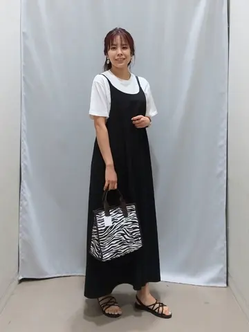 ANY 榎本 コーディネート画像