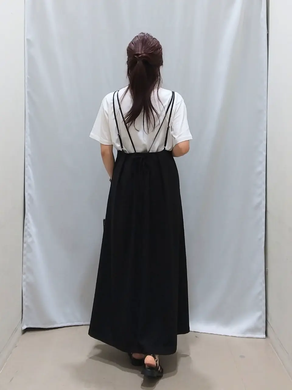 ANY 榎本 コーディネート画像