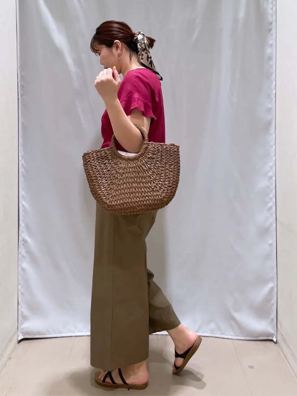 ANY 林 コーディネート画像