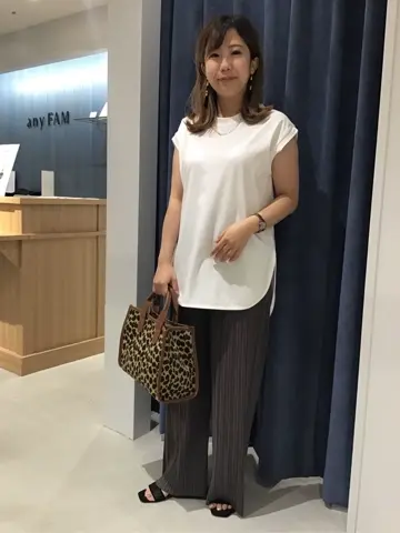 ANY 吉田 コーディネート画像