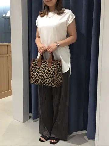 ANY 吉田 コーディネート画像