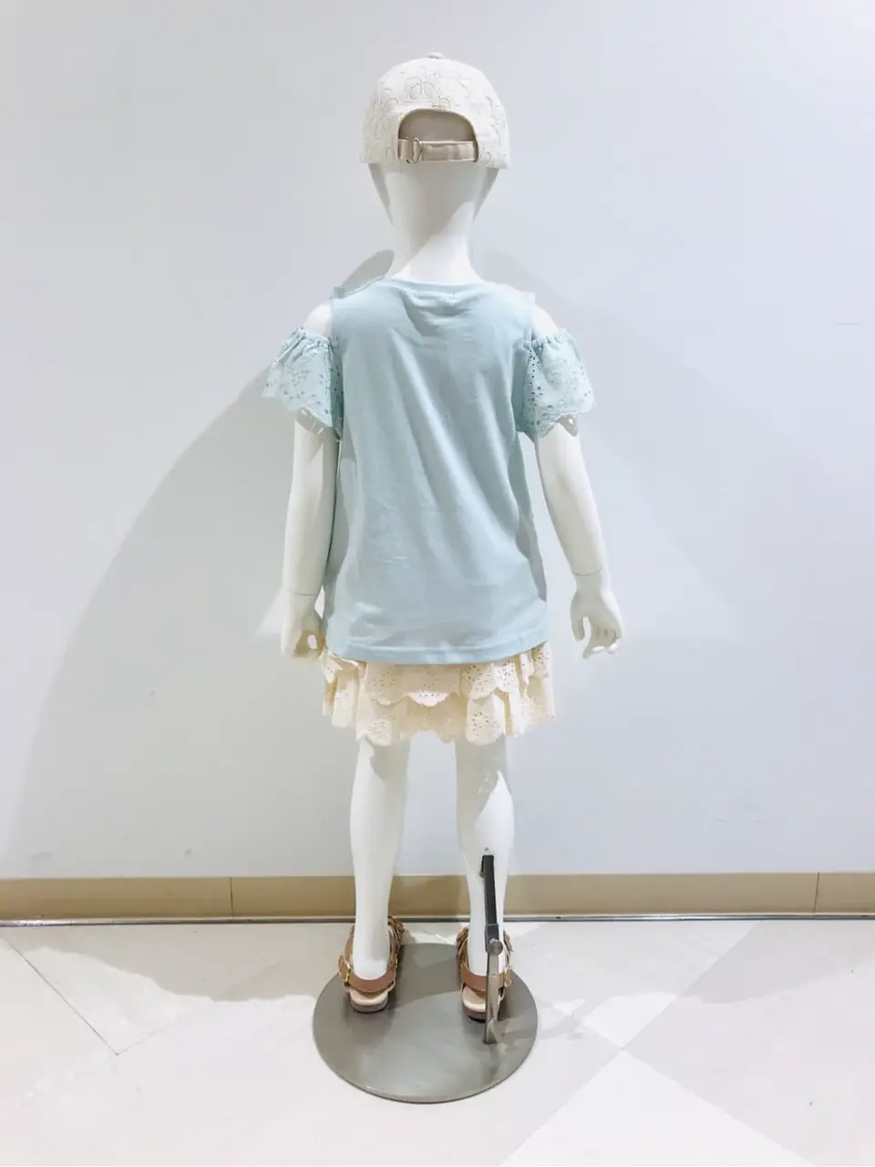 ANY 田口 コーディネート画像