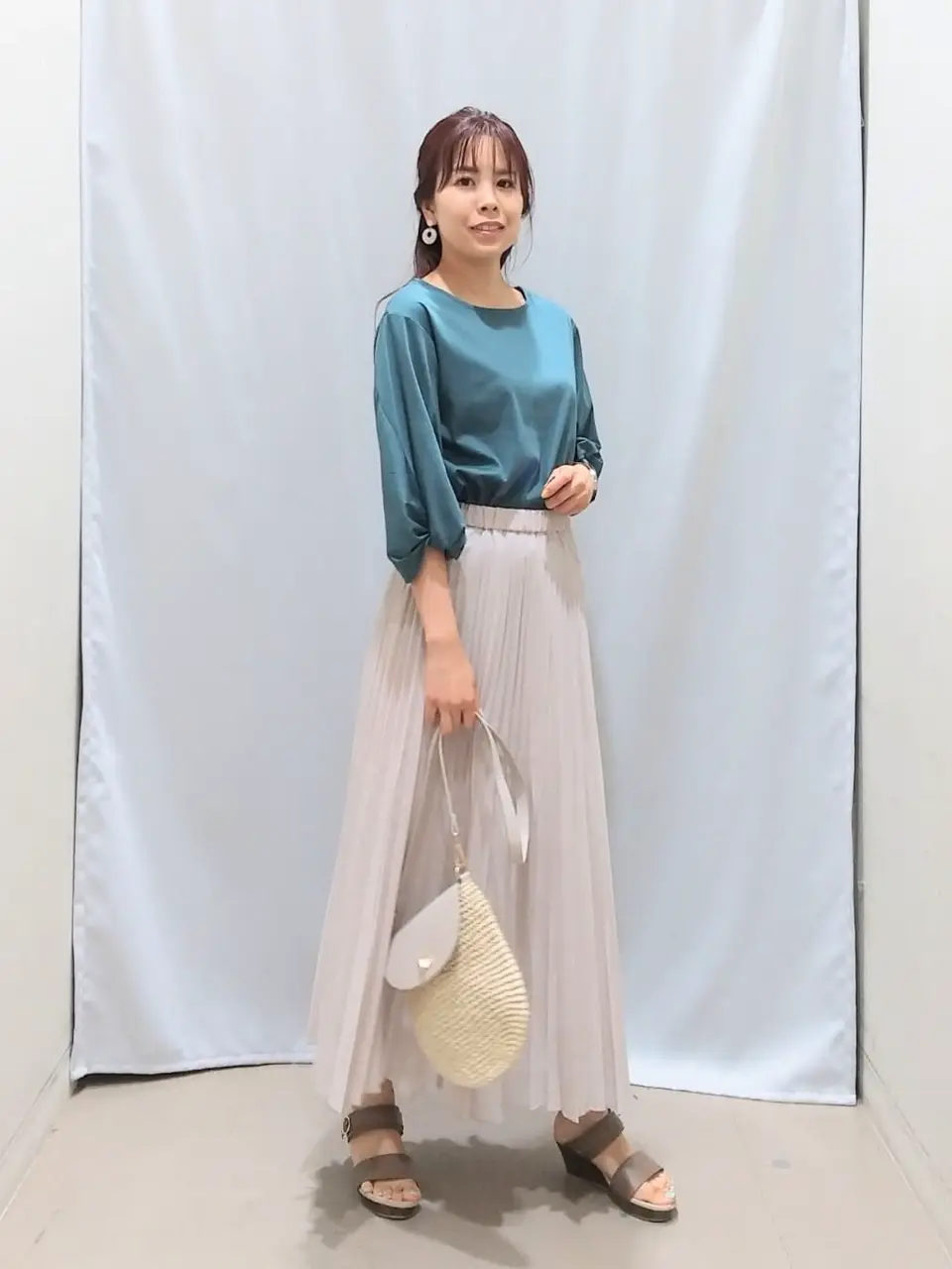 ANY 榎本 コーディネート画像