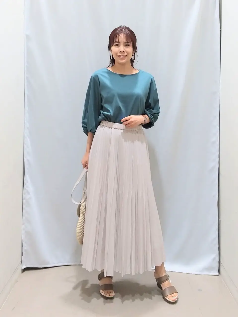 ANY 榎本 コーディネート画像