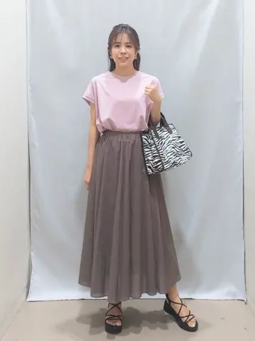 ANY 榎本 コーディネート画像