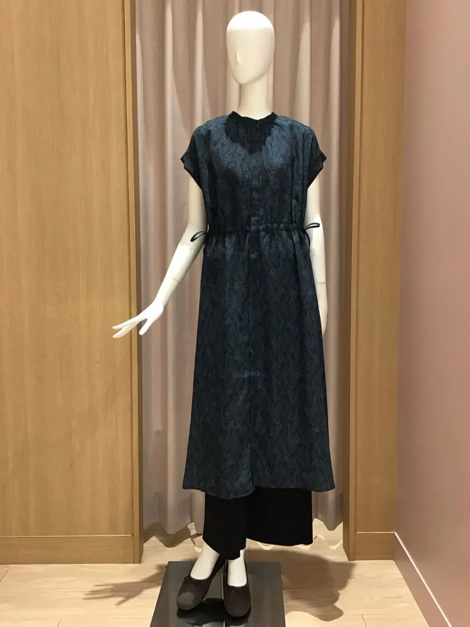 ANY 本吉 コーディネート画像