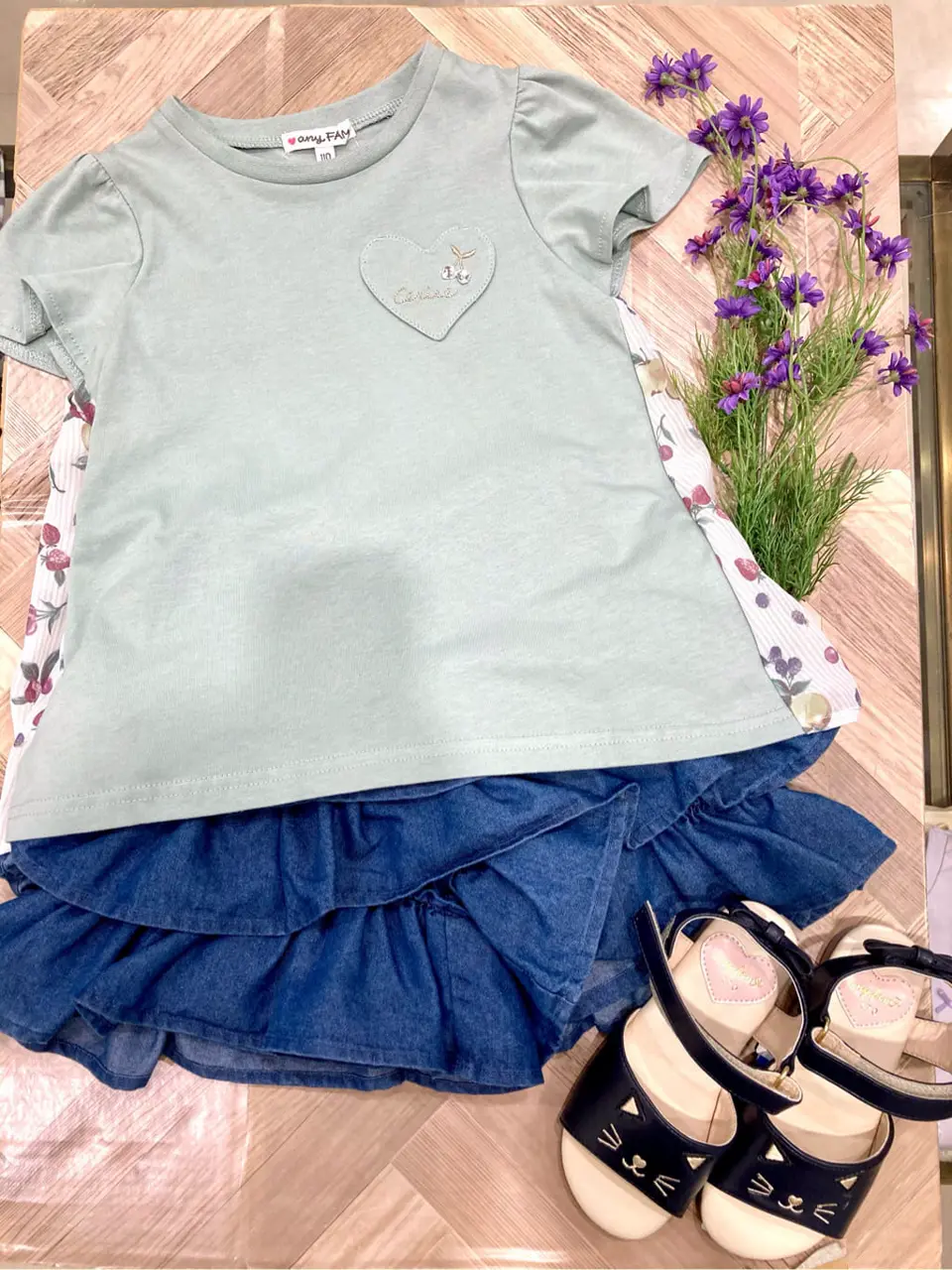 ANY 杉原 コーディネート画像