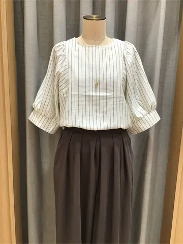 ANY 浅岡 コーディネート画像