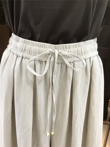 ANY 渡邊 コーディネート画像