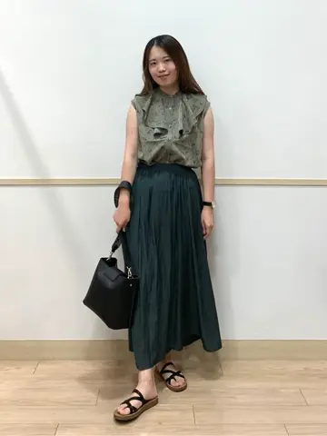 ANY スタッフ コーディネート画像