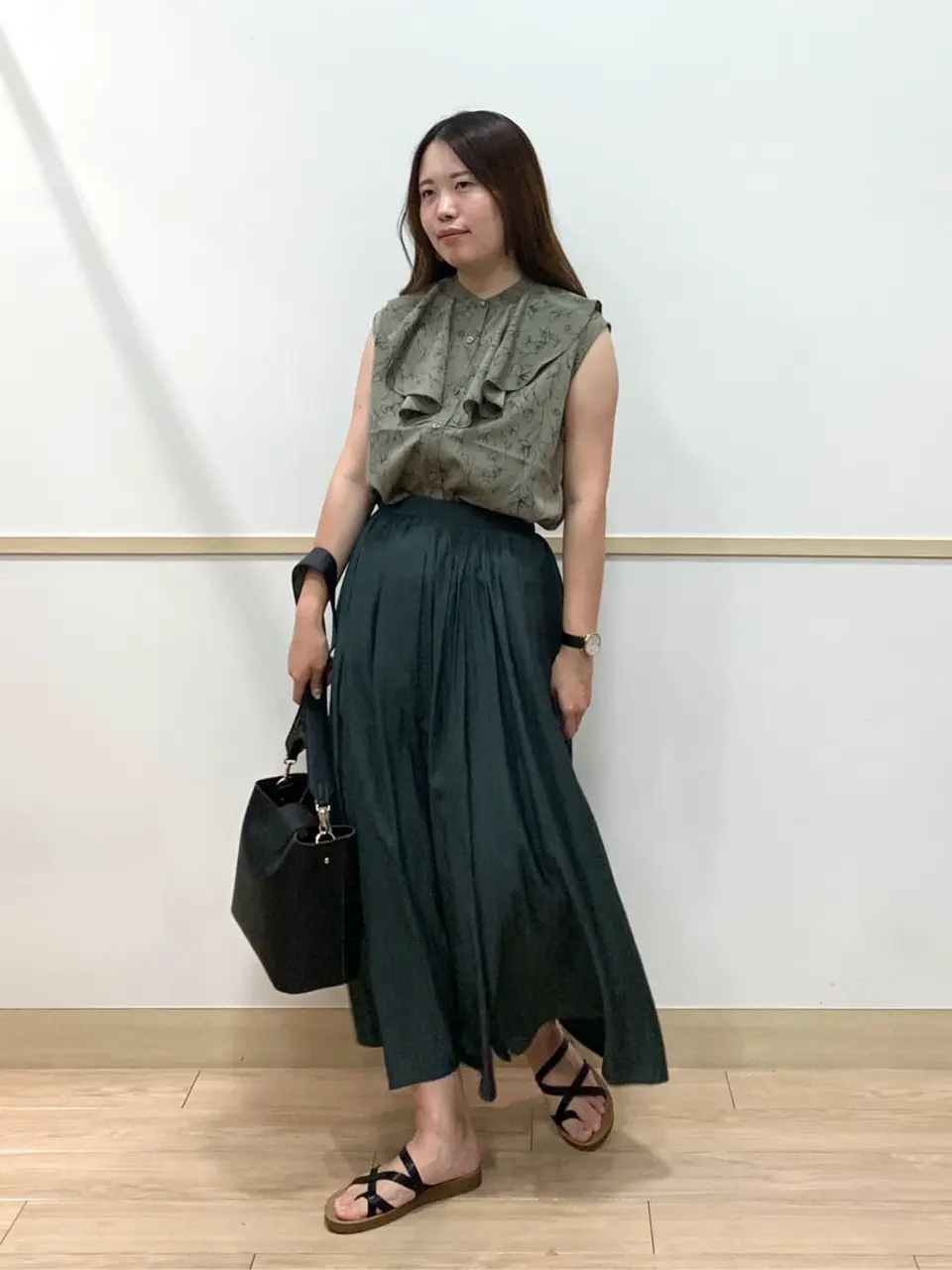 ANY スタッフ コーディネート画像