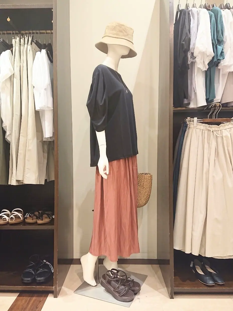 ANY 横田 コーディネート画像