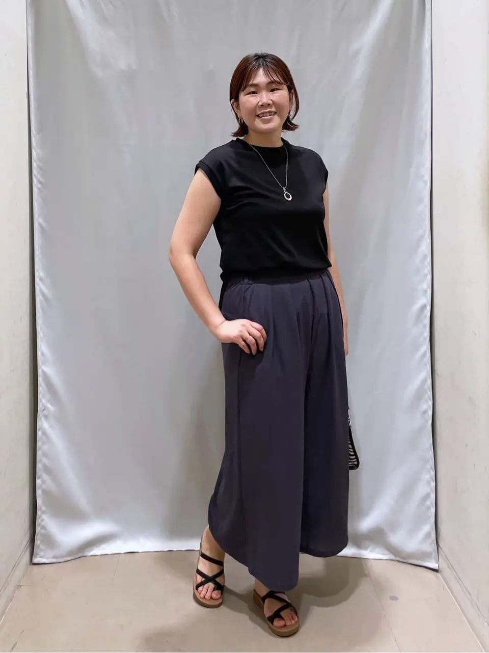 ANY 林 コーディネート画像